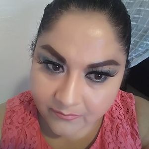 Meet your Posher, Angie